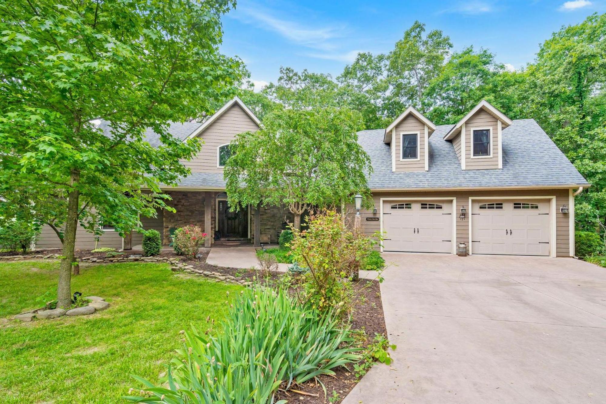 Meadows Edge Lodge With Gameroom Blue Eye Exterior photo